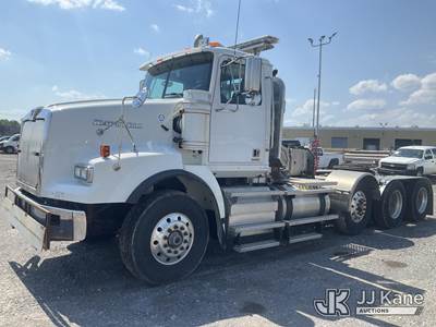 2016 Western Star 4900EX Tri-Axle Truck Tractor