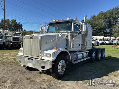 2005 Western Star 4900FA Tri-Axle Truck Tractor