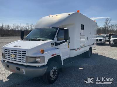 2009 Chevrolet C5500 Cutaway Hi-Cube/Service Van