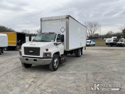 2006 Chevrolet C6500 Van Body Truck