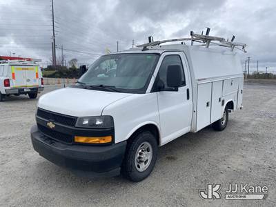 2020 Chevrolet Express G3500 139in Cutaway Service Van