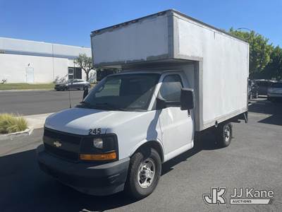 2017 Chevrolet Express G3500 139" Cutaway Hi-Cube Van