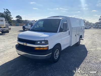 2017 Chevrolet Express G3500 Cutaway Enclosed Service Van