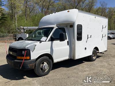 2010 Chevrolet Express G3500 Cutaway Van Body/Service Truck