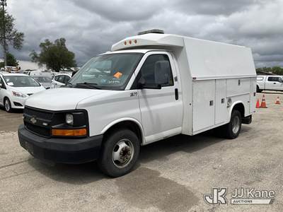 2013 Chevrolet Express G3500 Cutaway Enclosed Service Van