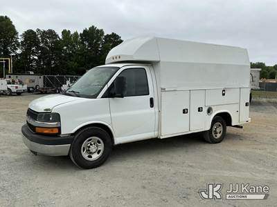 2015 Chevrolet Express G3500 Cutaway Service Van