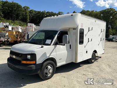 2008 Chevrolet Express G3500 Cutaway Enclosed Service Van