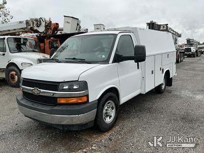 2017 Chevrolet Express G3500 Cutaway Enclosed Service Van