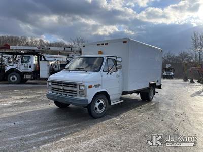 1988 Chevrolet G30 Van Body Truck