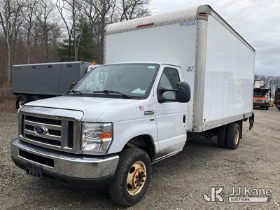 2019 Ford E350 Van Body Truck