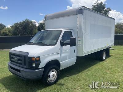 2013 Ford E350 Van Body Truck
