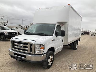 2015 Ford Econoline E-450 Cutaway Hi-Cube Van