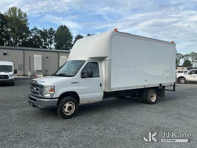 2015 Ford Econoline E450 Cutaway Van Body Truck