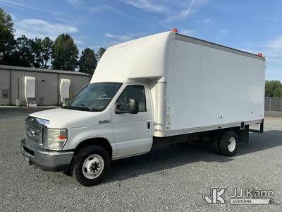2016 Ford Econoline E450 Cutaway Van Body Truck