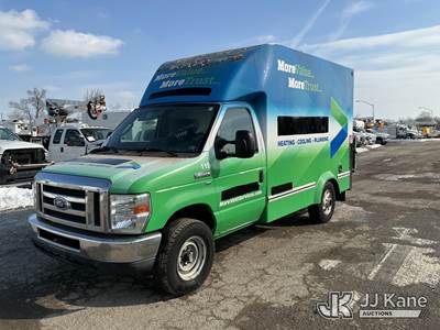 2013 Ford E350 Cutaway Cube Van