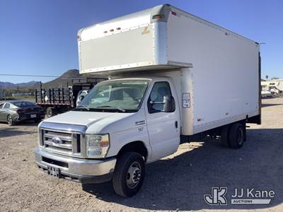 2017 Ford Econoline E450 Van Body Truck