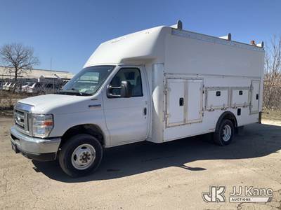 2019 Ford Econoline E450 Cutaway Enclosed Service Van