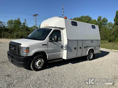 2021 Ford Econoline E-450 Cutaway Service Van