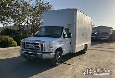 2015 Ford Econoline E450 Cutaway Van