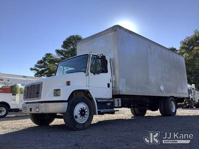 2000 Freightliner FL70 Van Body Truck
