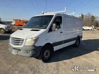 2014 Freightliner Sprinter 2500 Cutaway Van