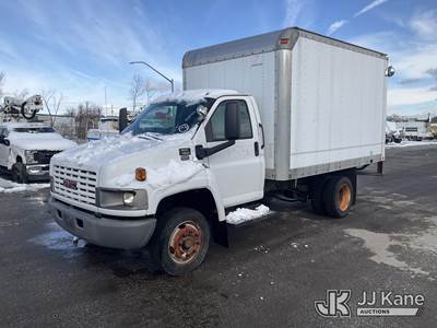 2009 GMC C4500 Van Body Truck