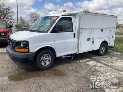 2015 GMC Savana G3500 Cutaway Service Van
