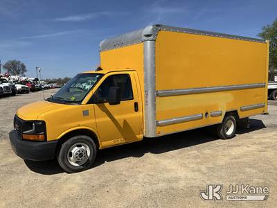 2016 GMC Savana G3500 Van Body Truck