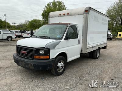 2007 GMC Savana G3500 Cutaway Van Body Truck