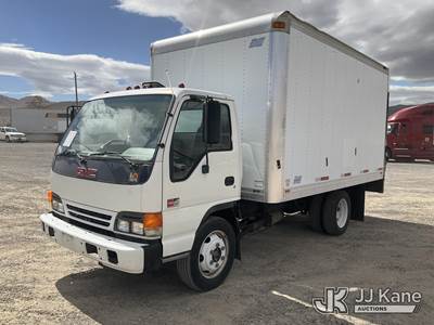 1999 GMC W45042 Van Body Truck