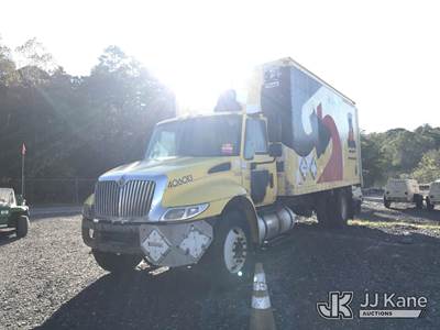 2007 International 4300 Van Body Truck