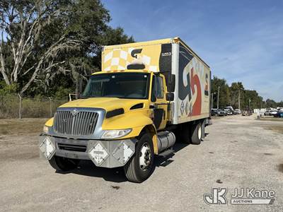 2007 International 4300 Van Body Truck