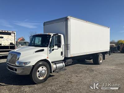 2003 International 4300 Van Body Truck