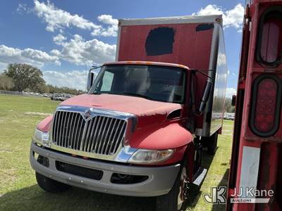 2008 International 4300 Van Body Truck