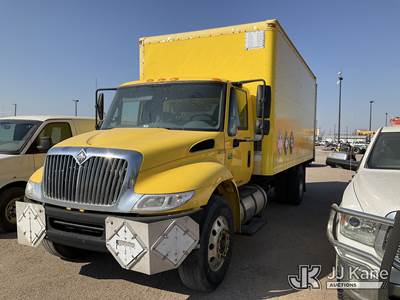 2006 International 4300 Van Body Truck