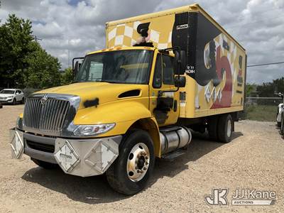2006 International 4300 Van Body Truck