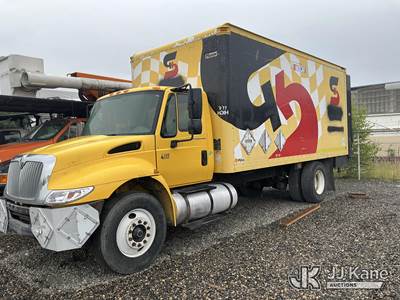 2006 International 4300 Van Body Truck