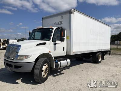 2016 International 4300 Van Body Truck