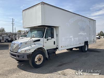 2007 International 4400 Van Body Truck