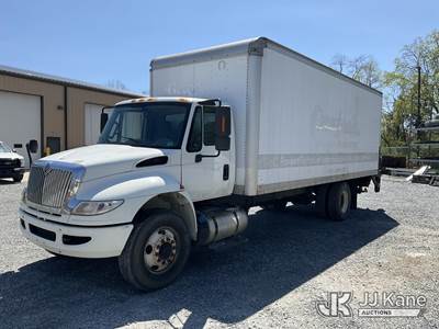 2016 International DuraStar 4300 Van Body Truck