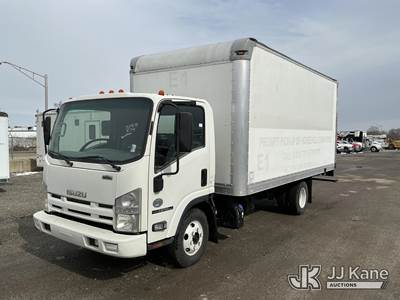 2015 Isuzu NPR Van Body Truck
