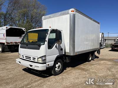 2007 Isuzu NPR Van Body Truck