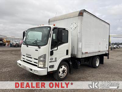 2015 Isuzu NPR Van Body Truck