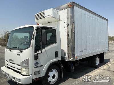 2015 Isuzu NPR Box Truck