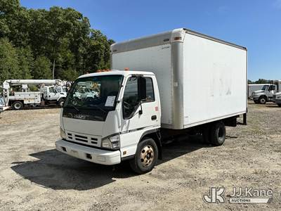 2007 Isuzu NPR Van Body Truck