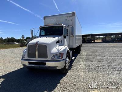 2010 Kenworth T300 Van Body Truck