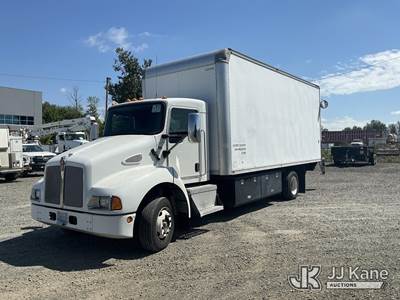 2007 Kenworth T300 Van Body Truck