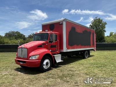2012 Kenworth T300 Van Body Truck
