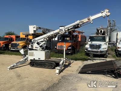 Altec DB37, 3,800 Lb Back Yard Digger Derrick