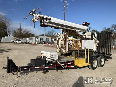 Altec DB37, 3,800 Lb Back Yard Digger Derrick